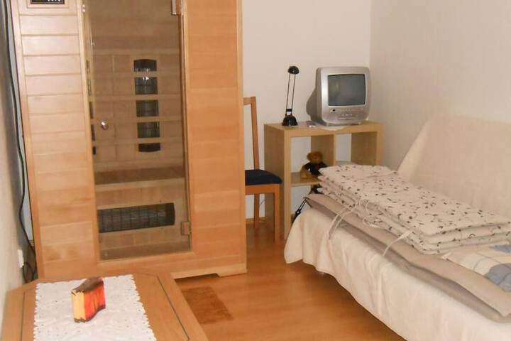 Room 5 of 36