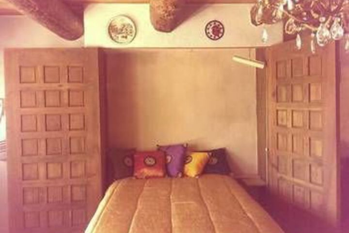 Room 8 of 30