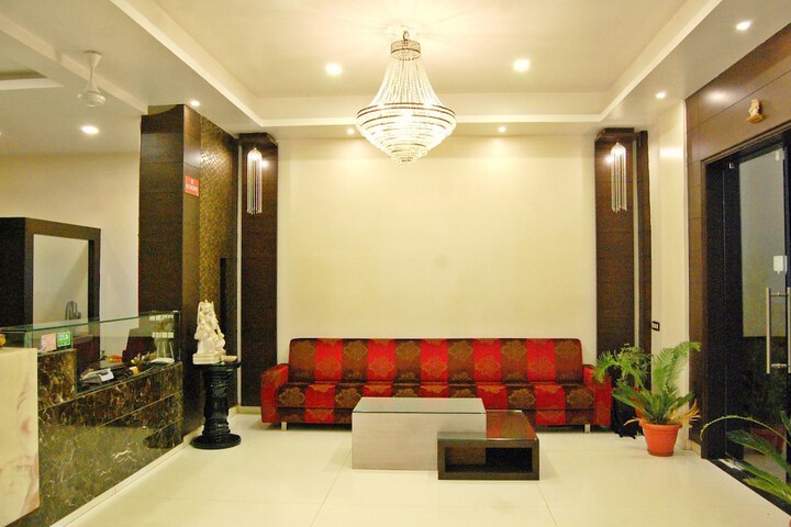 Hotel Interior 6 of 29