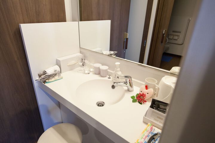 Bath Interior