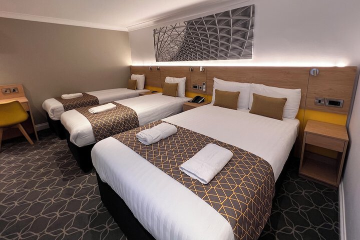 Room 14 of 20