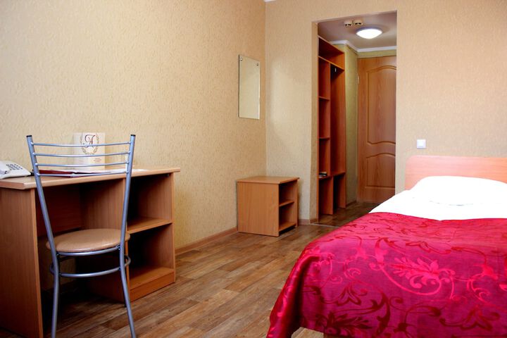 Room 6 of 54