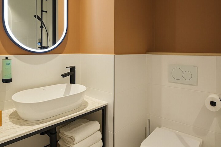 Clean Restrooms