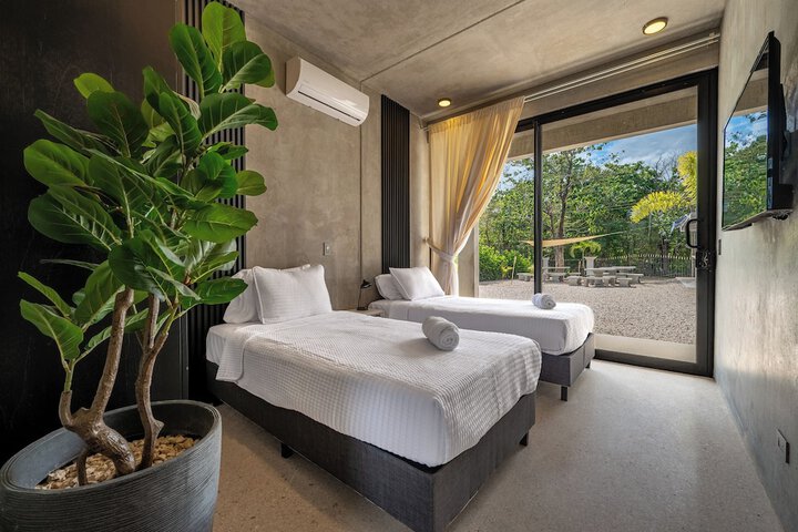 Room 5 of 30