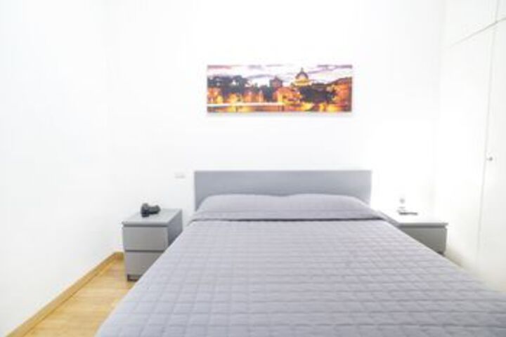 Room 14 of 25