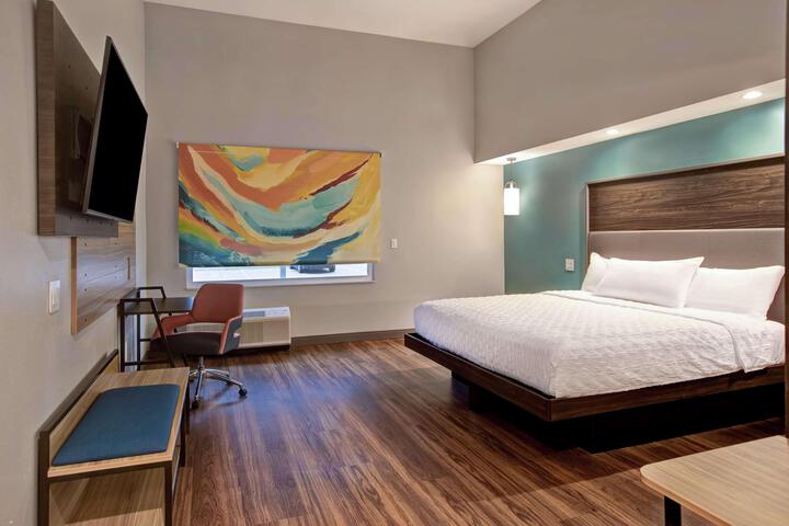 1 King Bed (15 of 15)