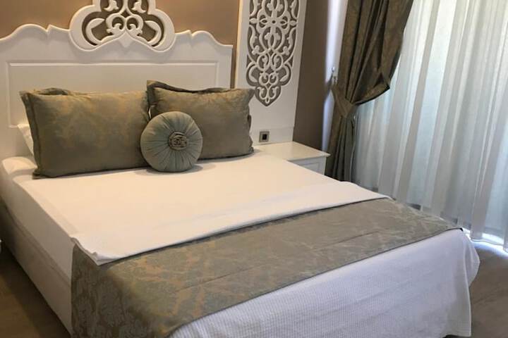 Room 9 of 45