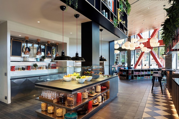 Breakfast buffet