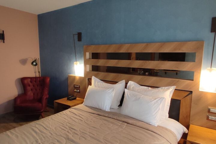 Room 17 of 55