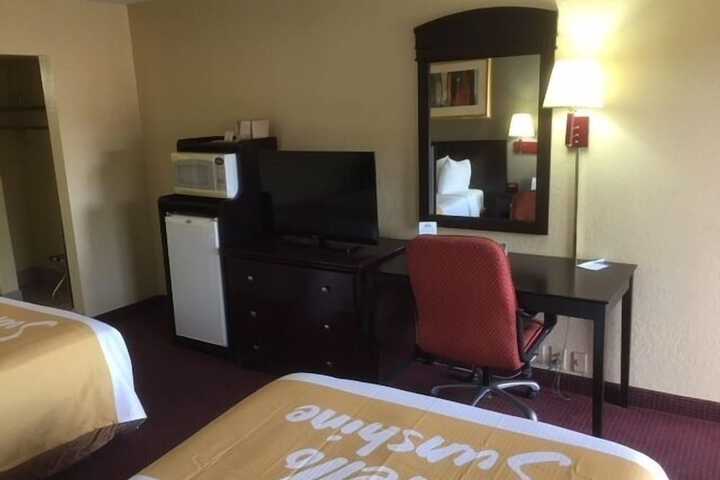Room 7 of 22