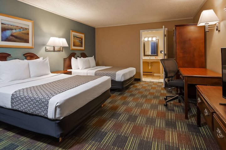 Room 7 of 22