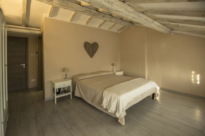 Room 14 of 41