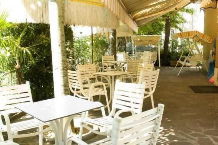 Terrace/Patio 8 of 24