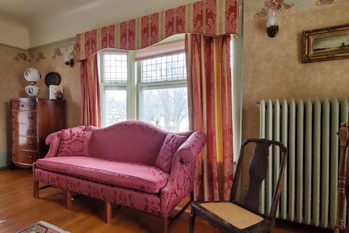 Room 27 of 80
