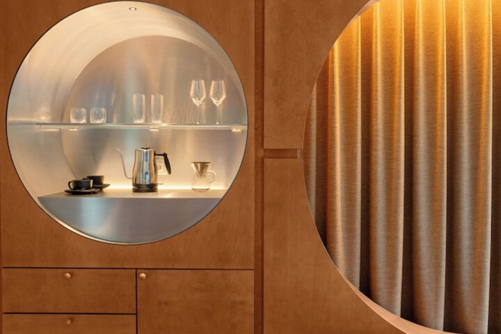 Room 10 of 75