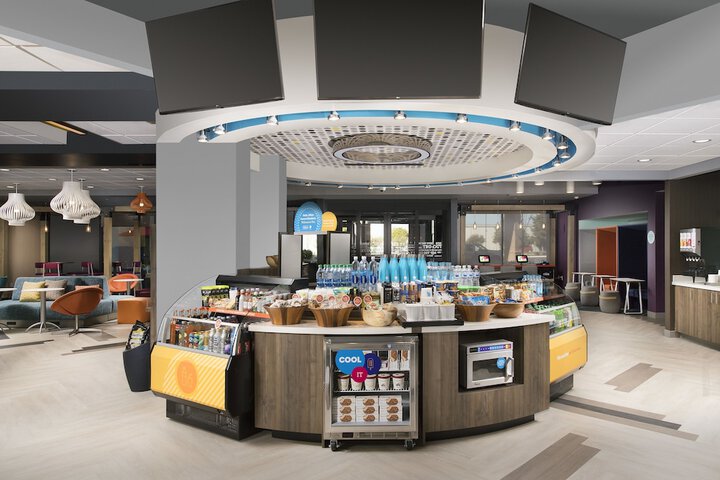 Snack bar