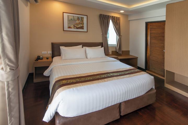 Room 16 of 59