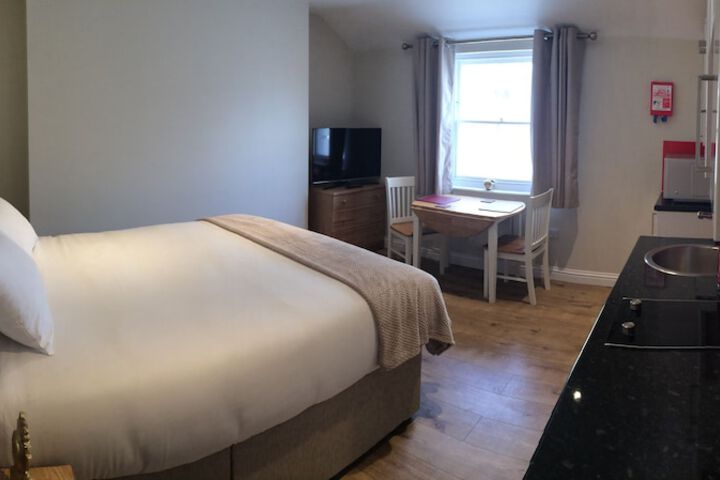Room 30 of 64