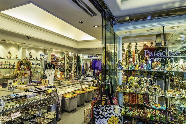 Gift Shop 181 of 213