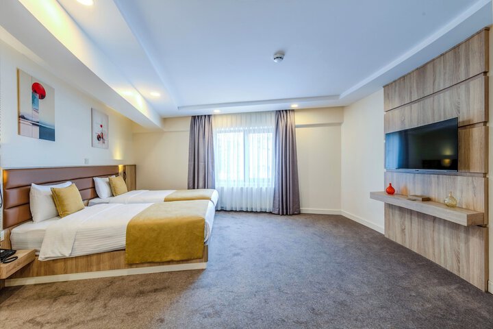 Room 39 of 170