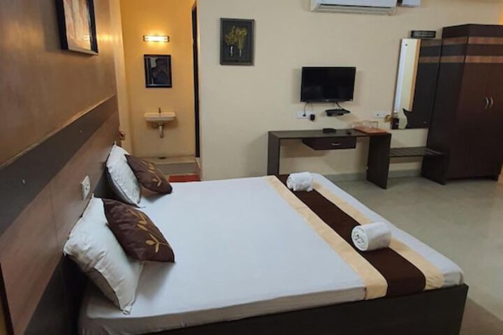 Room 25 of 50