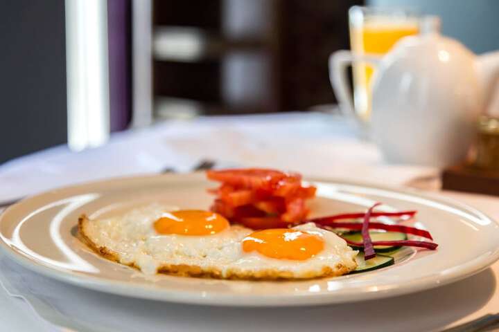 Breakfast/Coffee Service 52 of 73
