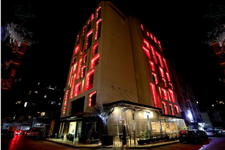 Hotel 52 of 54