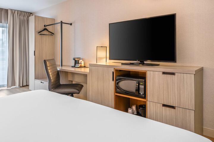Room 40 of 62