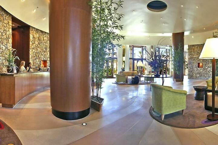 Lobby Photos