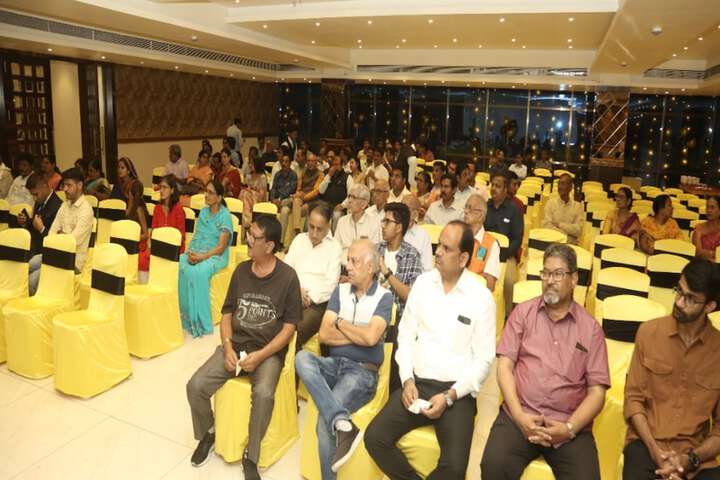 Ballroom/Hall 36 of 45