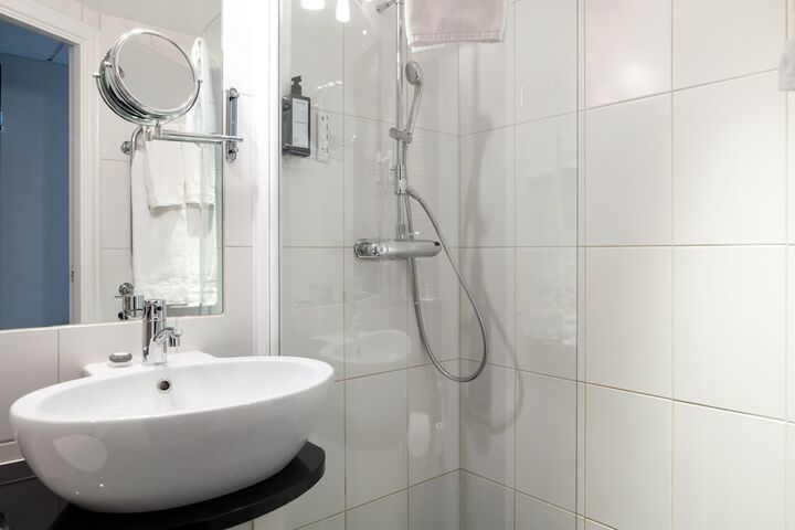 Bathroom Interior Photo