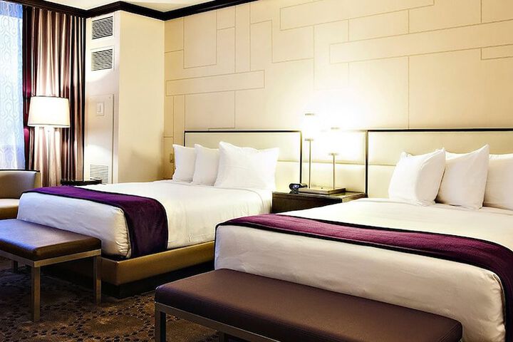 Laguna Tower Premium Room 2 Queen Beds (10 of 14)