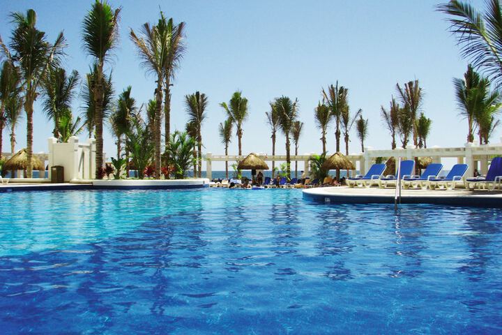 Pool 63 of 130