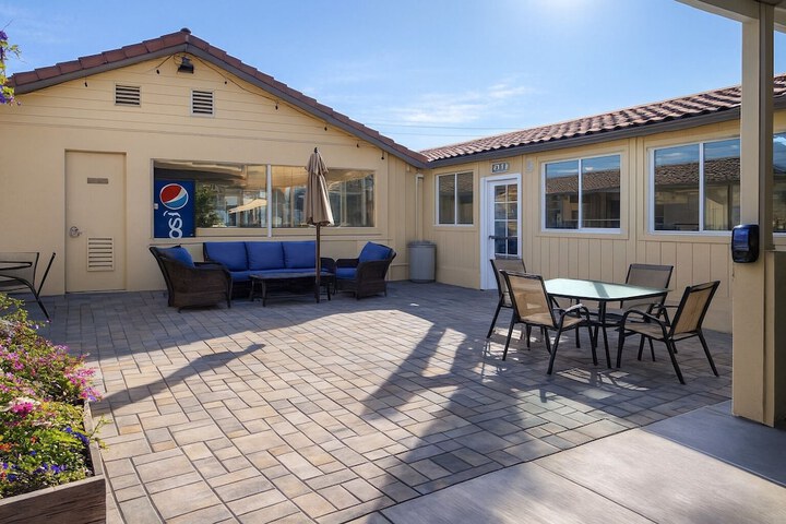 Terrace/Patio 38 of 69