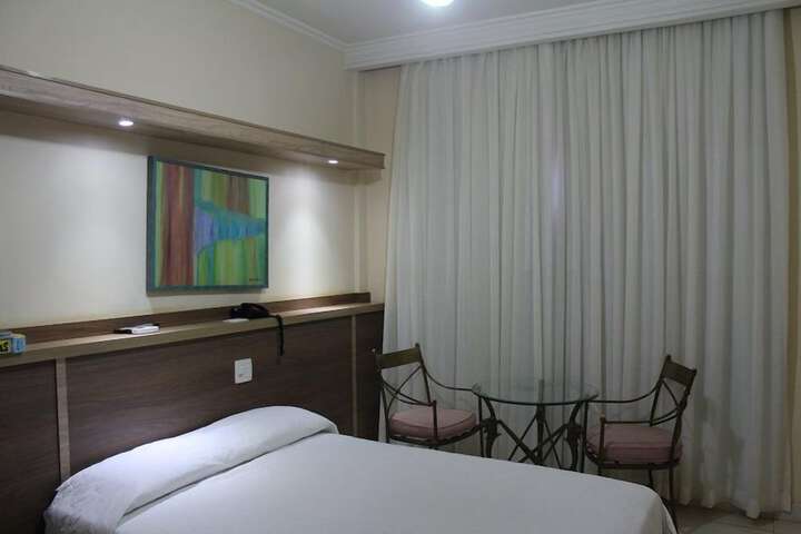 Room 7 of 27