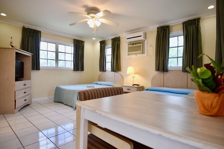 Room 4 of 47
