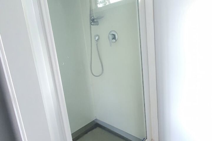 Room 49 of 67