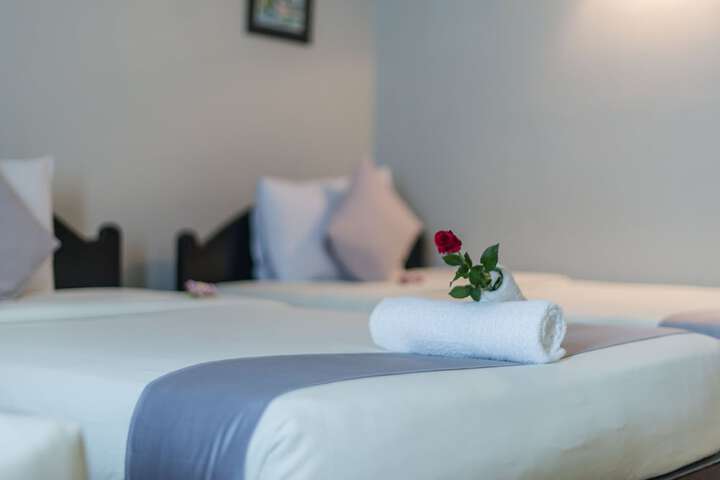 Room 43 of 160