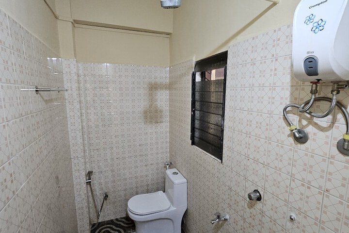 Room 16 of 30