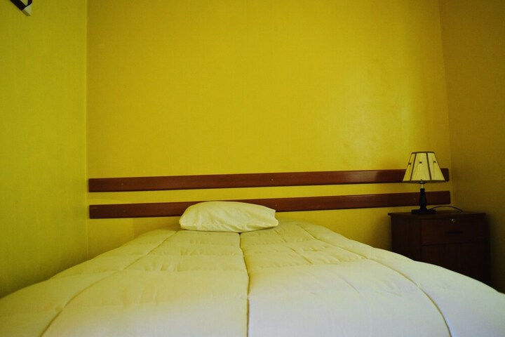 Room 5 of 24