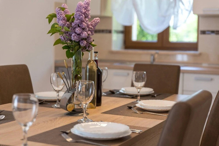 Dining 19 of 19