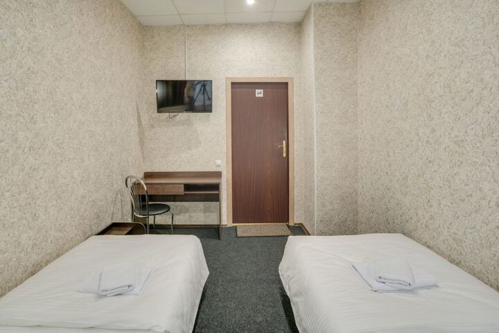 Room 18 of 29