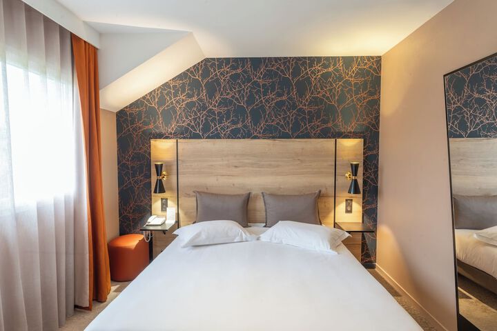 Room 30 of 119