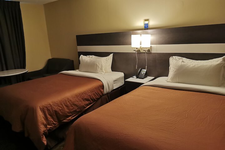 Quadruple 2 Double Beds (8 of 10)