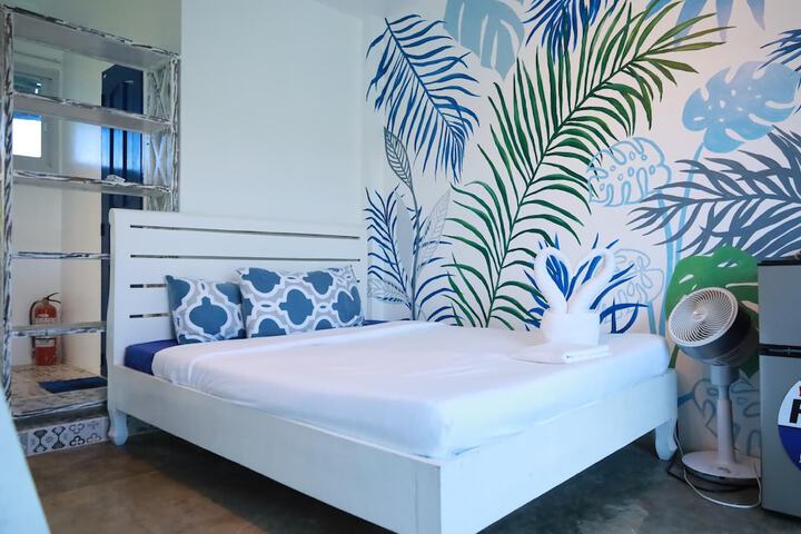 Room 21 of 60