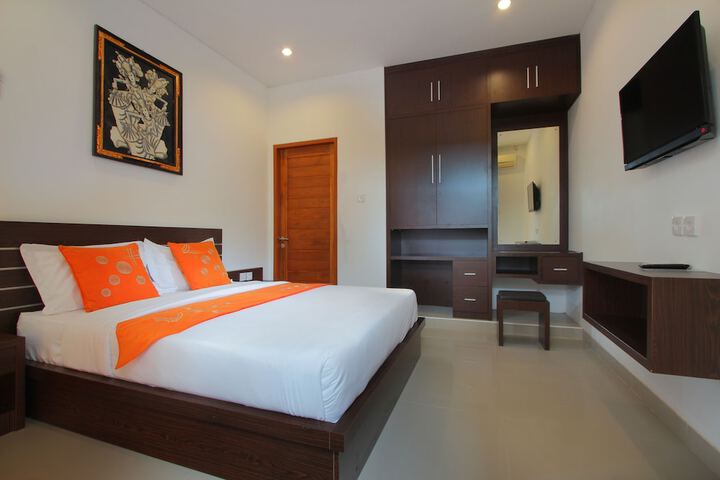 Room 4 of 39