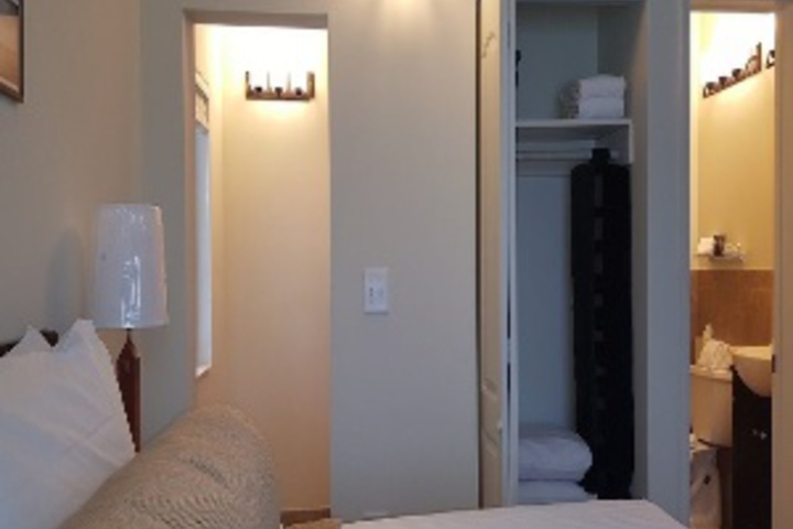 Room 595 of 695