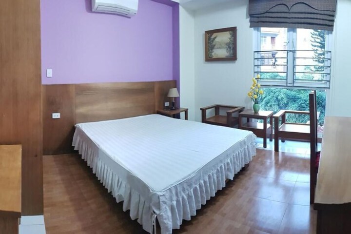 Room 7 of 25