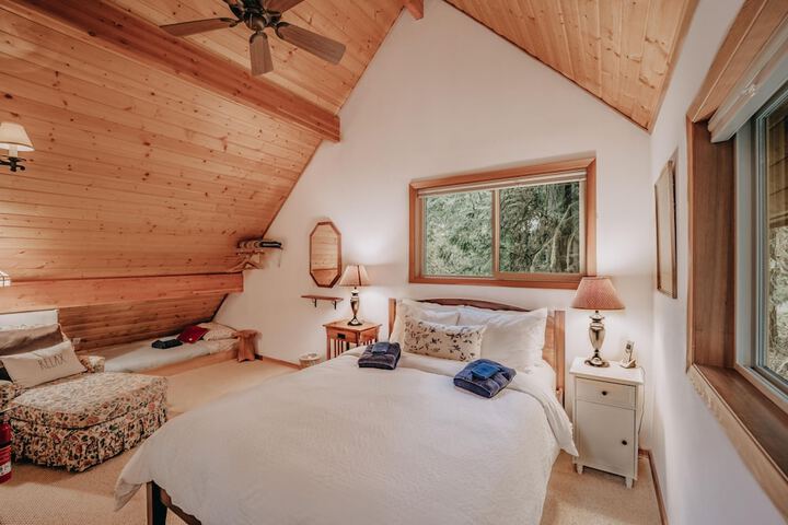 Room 3 of 18