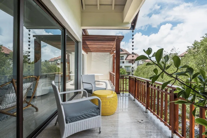 Terrace/Patio 6 of 17